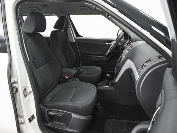 Skoda Yeti I Рестайлинг с пробегом 2013 года, цена 1 048 000 рублей, 134081 км, внедорожник, Автокод Объявления