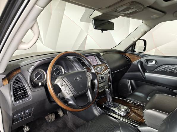 Infiniti QX80 I Рестайлинг 2 с пробегом 2018 года, цена 3 300 000 рублей, 227958 км, внедорожник, Автокод Объявления