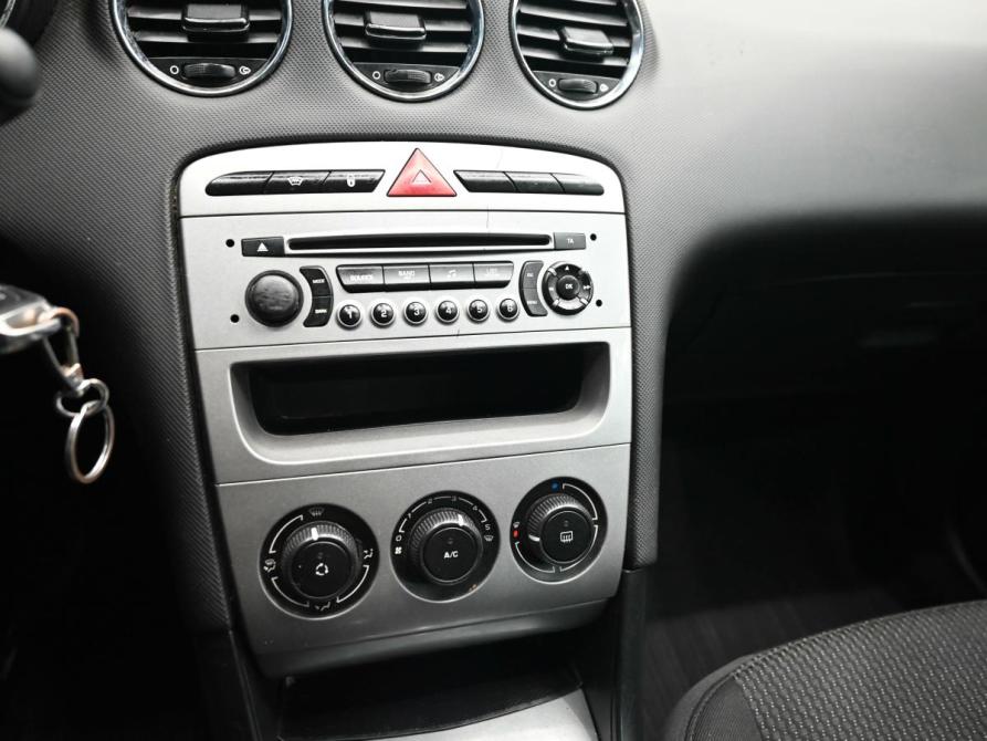 Peugeot 408 I Екатеринбург  - изображение 16