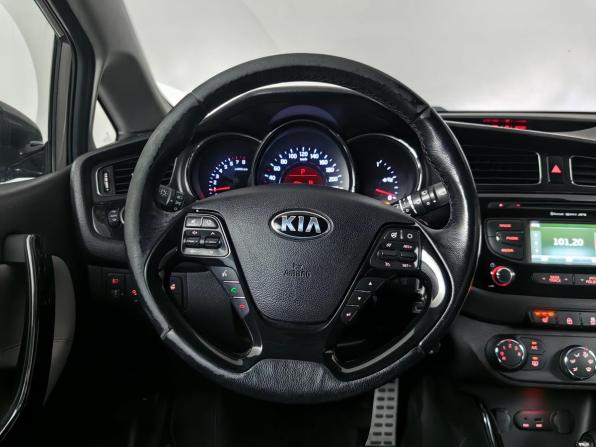 Kia Ceed II с пробегом 2014 года, цена 999 000 рублей, 202285 км, хэтчбек, Автокод Объявления