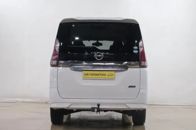 Nissan Serena V (C27) с пробегом 2016 года, цена 1 619 000 рублей, 215000 км, минивэн, Автокод Объявления