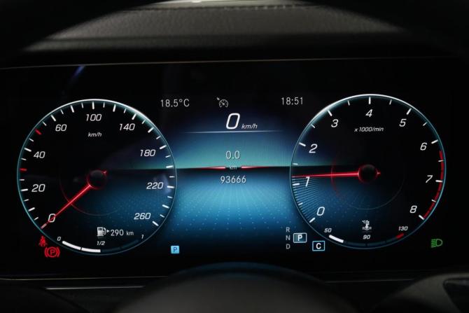Mercedes-Benz E-Класс V (W213 S213 C238) Рестайлинг с пробегом 2021 года, цена 4 350 000 рублей, 93665 км, седан, Автокод Объявления