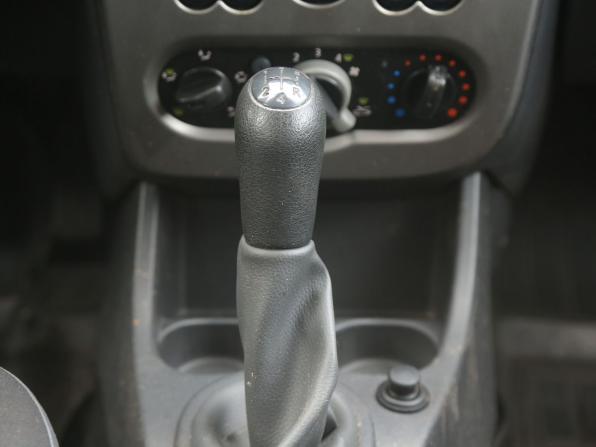 Renault Logan I Рестайлинг с пробегом 2011 года, цена 252 000 рублей, 207000 км, седан, Автокод Объявления
