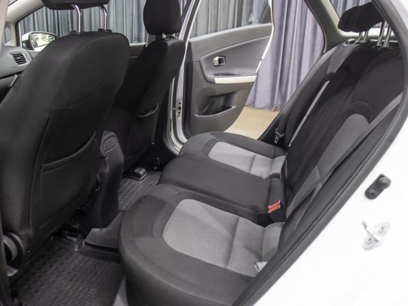 Kia Ceed II Рестайлинг с пробегом 2018 года, цена 1 449 000 рублей, 93165 км, универсал, Автокод Объявления