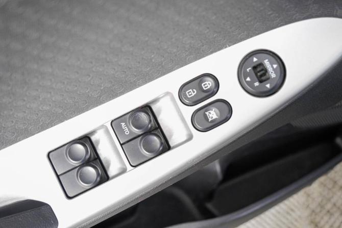 Hyundai Solaris I с пробегом 2012 года, цена 869 000 рублей, 173200 км, хэтчбек, Автокод Объявления