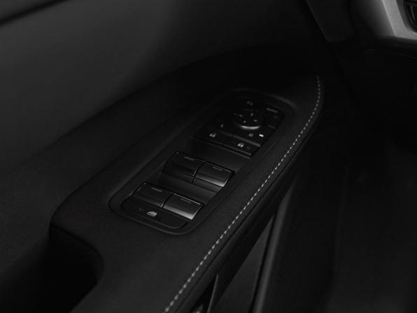 Lexus RX V с пробегом 2025 года, цена 7 800 000 рублей, 64 км, внедорожник, Автокод Объявления