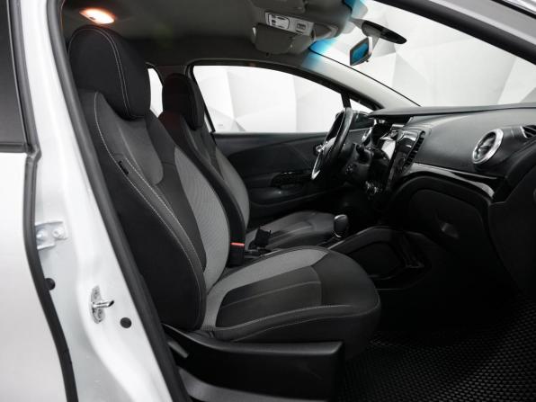 Renault Kaptur I Рестайлинг с пробегом 2021 года, цена 1 385 000 рублей, 54500 км, внедорожник, Автокод Объявления