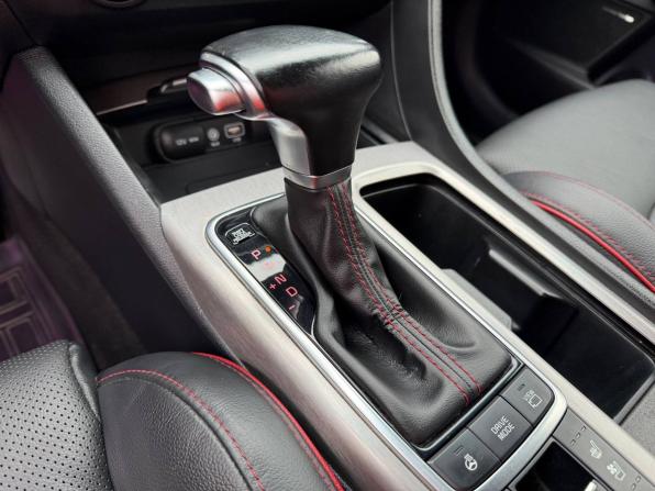 Kia Optima IV Рестайлинг с пробегом 2019 года, цена 1 945 000 рублей, 159137 км, седан, Автокод Объявления