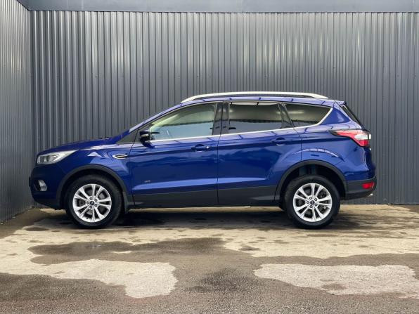 Ford Kuga II Рестайлинг с пробегом 2017 года, цена 1 607 000 рублей, 116600 км, внедорожник, Автокод Объявления