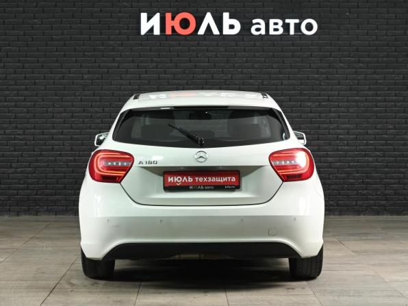 Mercedes-Benz A-Класс III (W176) с пробегом 2013 года, цена 1 370 000 рублей, 130265 км, хэтчбек, Автокод Объявления