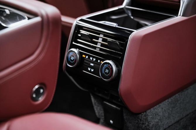 Новый Land Rover Range Rover V 2026 года, цена 32 879 000 рублей, внедорожник, Автокод Объявления