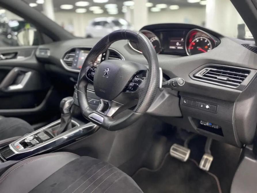 Peugeot 308 II Челябинск  - изображение 9