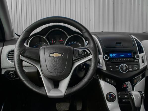 Chevrolet Cruze I Рестайлинг с пробегом 2013 года, цена 750 000 рублей, 165306 км, хэтчбек, Автокод Объявления