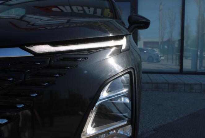 Omoda C5 I с пробегом 2023 года, цена 1 870 000 рублей, 55782 км, внедорожник, Автокод Объявления