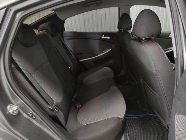 Hyundai Solaris I с пробегом 2012 года, цена 650 000 рублей, 155000 км, седан, Автокод Объявления