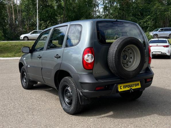 Chevrolet Niva I Рестайлинг с пробегом 2011 года, цена 570 000 рублей, 113000 км, внедорожник, Автокод Объявления