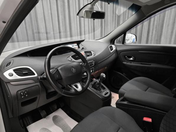Renault Scenic III с пробегом 2010 года, цена 680 000 рублей, 191000 км, минивэн, Автокод Объявления