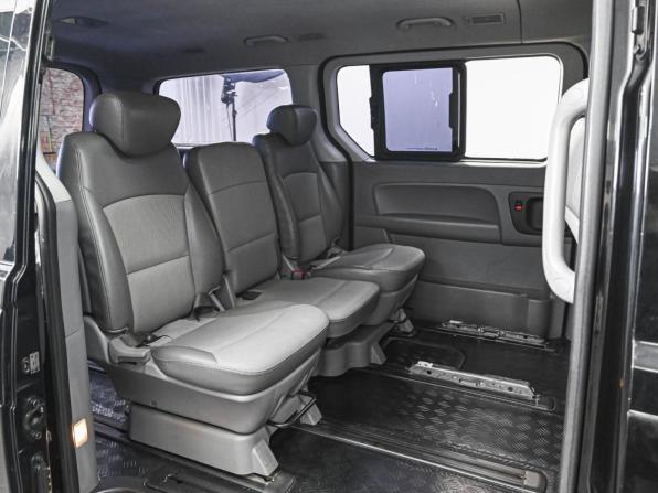 Hyundai Grand Starex I с пробегом 2012 года, цена 1 950 000 рублей, 229715 км, минивэн, Автокод Объявления