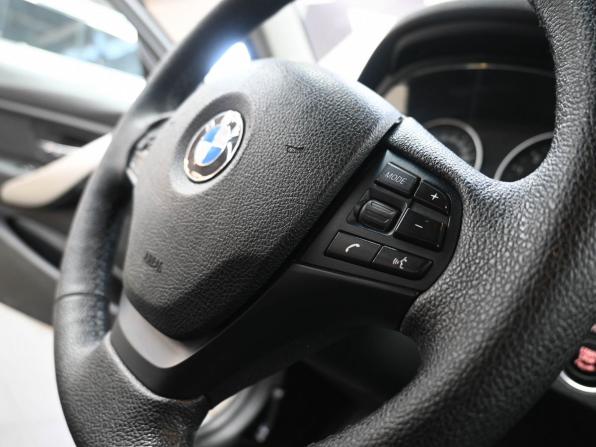 BMW 3 серии VI (F3x) Рестайлинг с пробегом 2015 года, цена 1 929 900 рублей, 95124 км, седан, Автокод Объявления