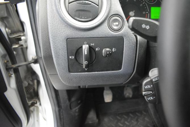 Ford Fusion I Рестайлинг с пробегом 2006 года, цена 399 000 рублей, 140000 км, хэтчбек, Автокод Объявления