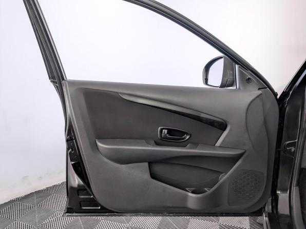 Nissan Almera III (G15) с пробегом 2014 года, цена 695 000 рублей, 100268 км, седан, Автокод Объявления