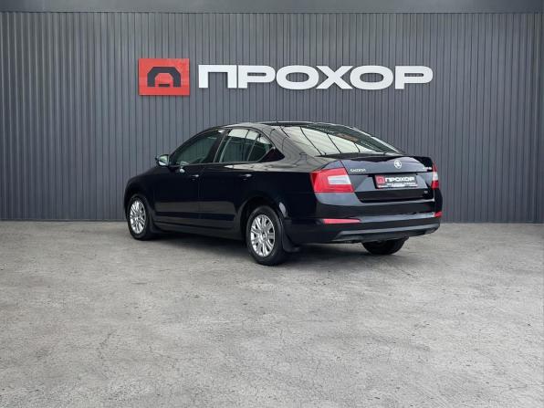 Skoda Octavia III (A7) с пробегом 2013 года, цена 897 000 рублей, 142458 км, лифтбек, Автокод Объявления