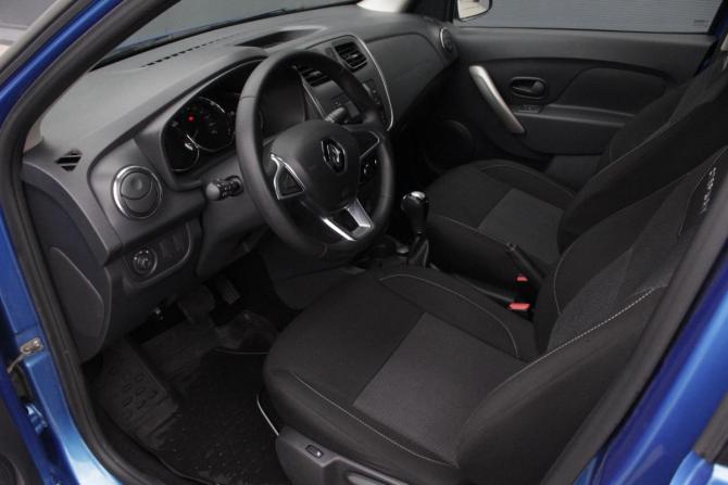 Renault Logan II Рестайлинг с пробегом 2019 года, цена 1 150 000 рублей, 83610 км, седан, Автокод Объявления