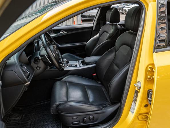Kia Stinger I с пробегом 2018 года, цена 3 170 000 рублей, 97879 км, лифтбек, Автокод Объявления