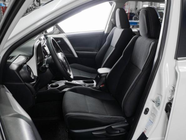 Toyota RAV4 IV (XA40) с пробегом 2014 года, цена 2 100 000 рублей, 100258 км, внедорожник, Автокод Объявления