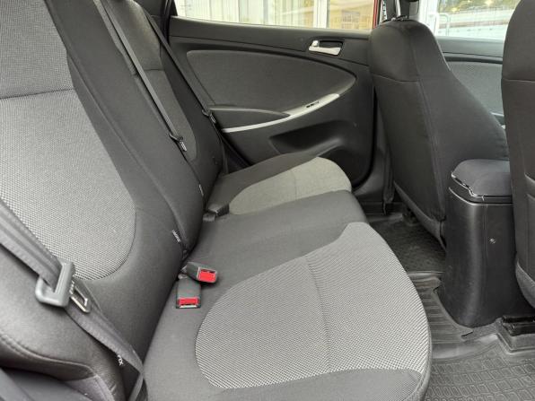 Hyundai Solaris I с пробегом 2014 года, цена 899 000 рублей, 106000 км, седан, Автокод Объявления