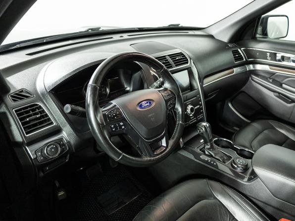 Ford Explorer V Рестайлинг 2 с пробегом 2019 года, цена 2 399 777 рублей, 212300 км, внедорожник, Автокод Объявления
