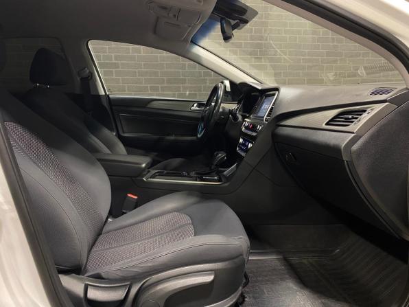 Hyundai Sonata VII (LF) Рестайлинг с пробегом 2018 года, цена 1 900 000 рублей, 138859 км, седан, Автокод Объявления