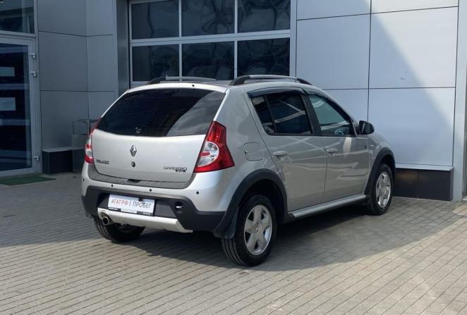 Renault Sandero I с пробегом 2014 года, цена 790 000 рублей, 105412 км, хэтчбек, Автокод Объявления