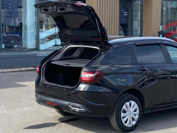 Lada (ВАЗ) Vesta I Рестайлинг (NG) с пробегом 2024 года, цена 1 629 000 рублей, 12390 км, универсал, Автокод Объявления
