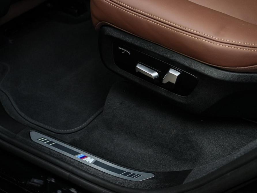 BMW X7 I (G07) Рестайлинг Москва  - изображение 13