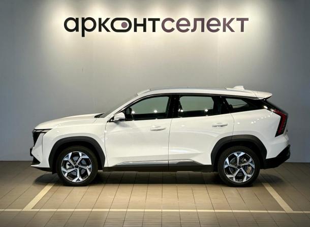 Geely Atlas II с пробегом 2023 года, цена 2 709 000 рублей, 29000 км, внедорожник, Автокод Объявления