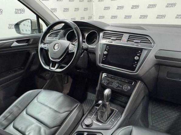 Volkswagen Tiguan II с пробегом 2018 года, цена 2 520 000 рублей, 128201 км, внедорожник, Автокод Объявления