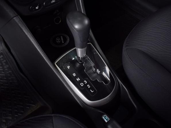 Hyundai Solaris I с пробегом 2012 года, цена 899 995 рублей, 185154 км, седан, Автокод Объявления