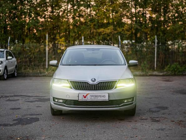 Skoda Rapid I Рестайлинг с пробегом 2017 года, цена 1 070 000 рублей, 229760 км, лифтбек, Автокод Объявления