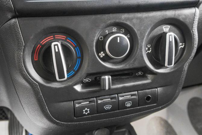 Lada (ВАЗ) Granta I Рестайлинг с пробегом 2020 года, цена 709 000 рублей, 104000 км, седан, Автокод Объявления
