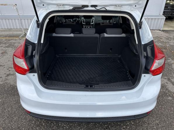 Ford Focus III с пробегом 2013 года, цена 855 000 рублей, 133659 км, хэтчбек, Автокод Объявления