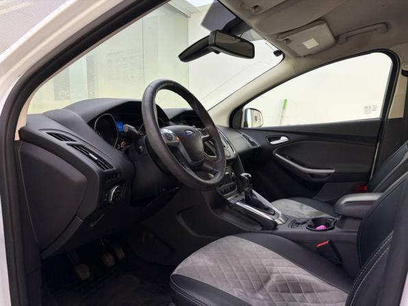Ford Focus III с пробегом 2012 года, цена 560 000 рублей, 253605 км, универсал, Автокод Объявления