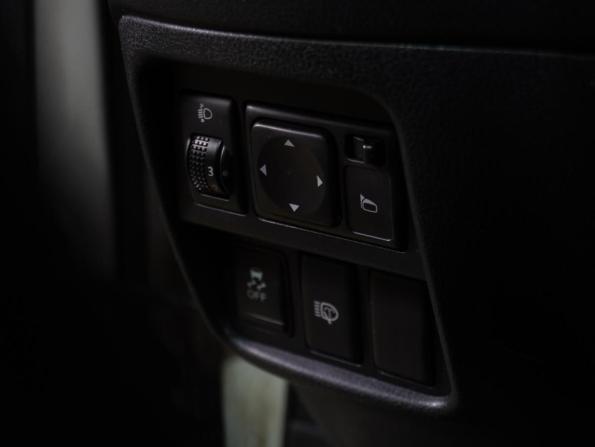 Nissan Juke I с пробегом 2011 года, цена 949 000 рублей, 154352 км, внедорожник, Автокод Объявления