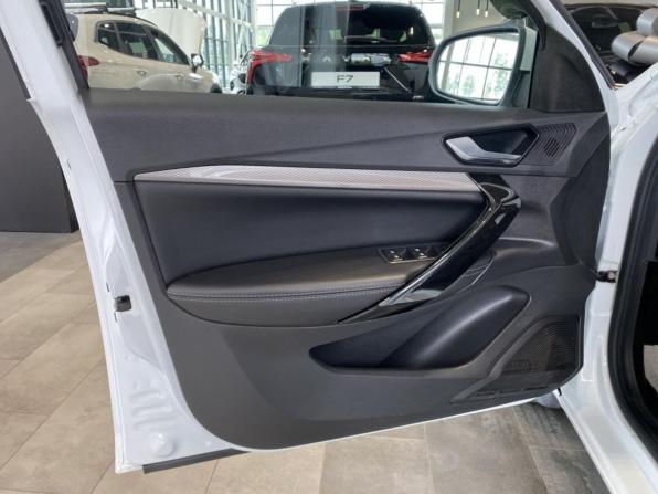Lada (ВАЗ) Vesta I Рестайлинг (NG) с пробегом 2023 года, цена 1 299 000 рублей, 31918 км, седан, Автокод Объявления