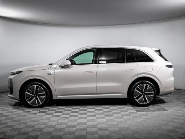 Li Auto (Lixiang) L6 с пробегом 2025 года, цена 5 760 000 рублей, 11700 км, внедорожник, Автокод Объявления