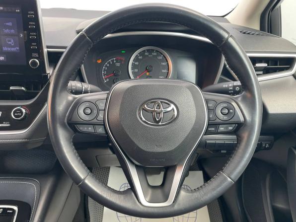 Toyota Corolla XII (E210) с пробегом 2019 года, цена 1 630 000 рублей, 93350 км, универсал, Автокод Объявления