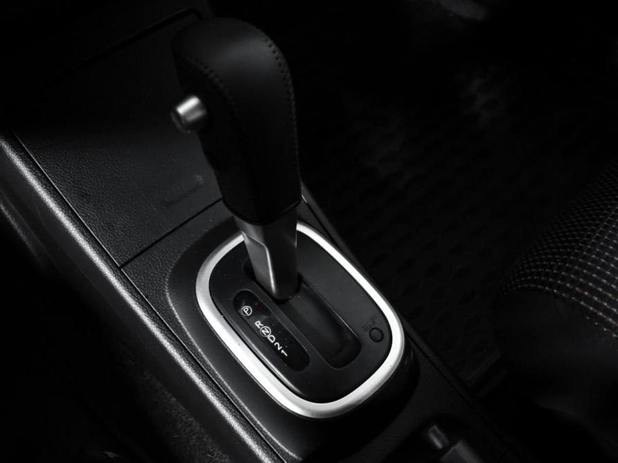 Nissan Tiida I Рестайлинг Санкт-Петербург  - изображение 12