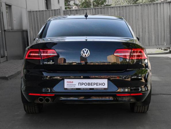 Volkswagen Passat B8 с пробегом 2019 года, цена 2 750 000 рублей, 57000 км, седан, Автокод Объявления