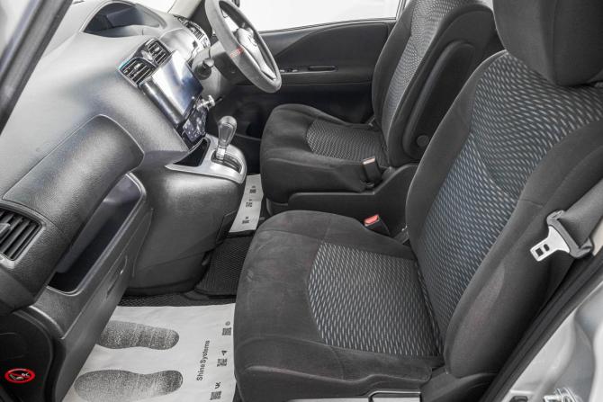 Nissan Serena IV (C26) с пробегом 2013 года, цена 1 399 000 рублей, 196000 км, минивэн, Автокод Объявления