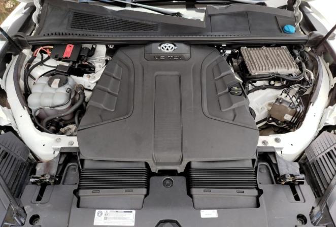 Volkswagen Touareg III с пробегом 2018 года, цена 4 500 000 рублей, 225865 км, внедорожник, Автокод Объявления